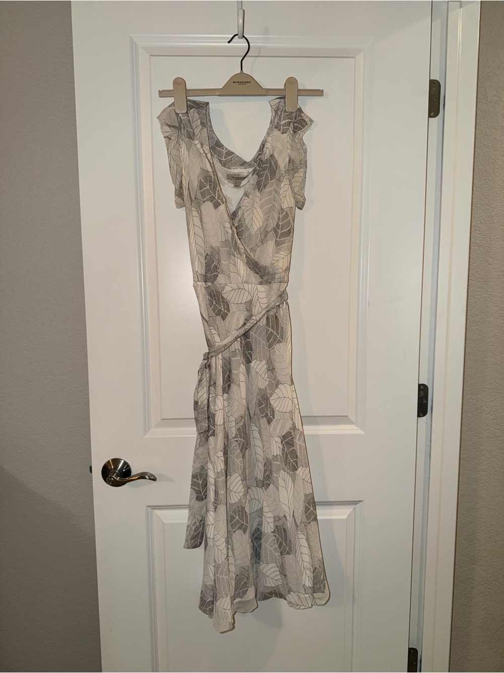 Burberry Silk Leaf-Print Midi Wrap Dress